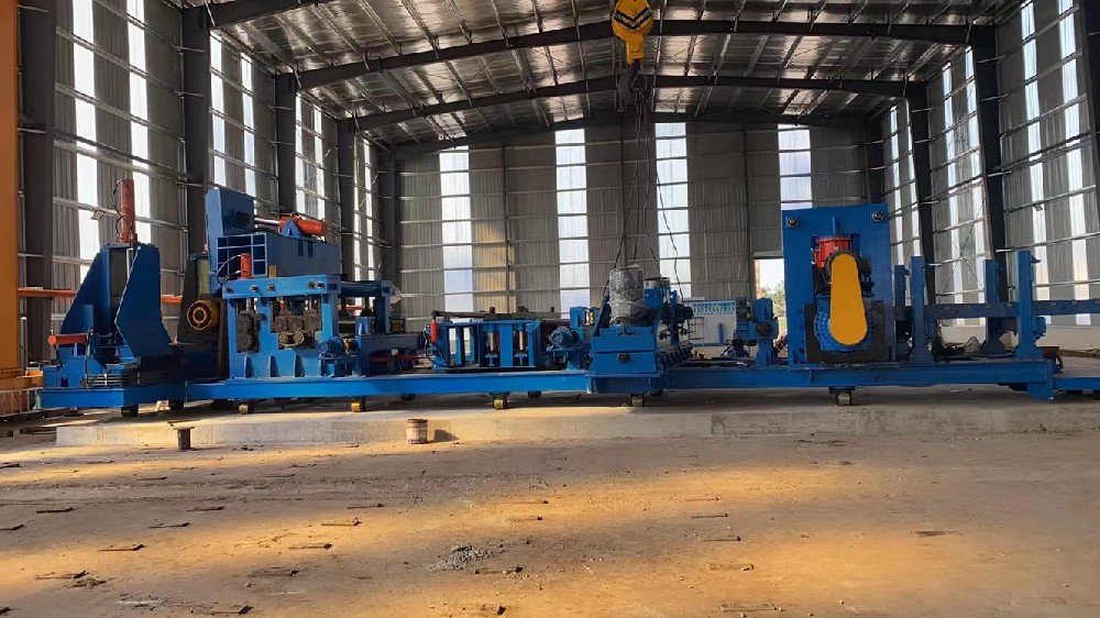 3200×22樁管專(zhuān)用螺旋管生產(chǎn)線(xiàn)